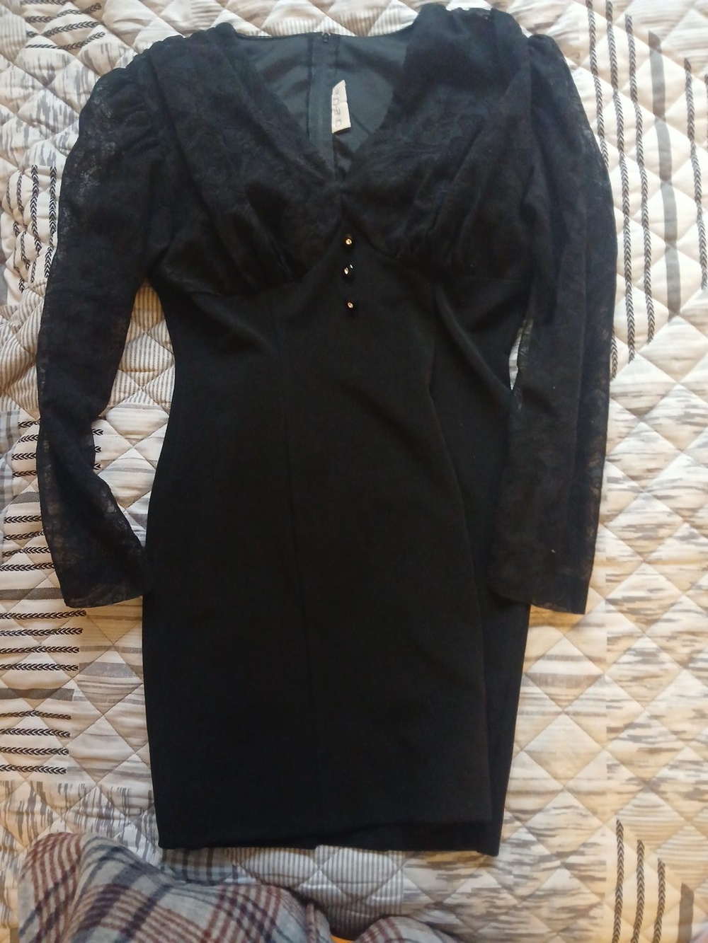 Vintage Y2k ONE/ONE Black Lace-Sleeve V-Neck Sheath Dress M